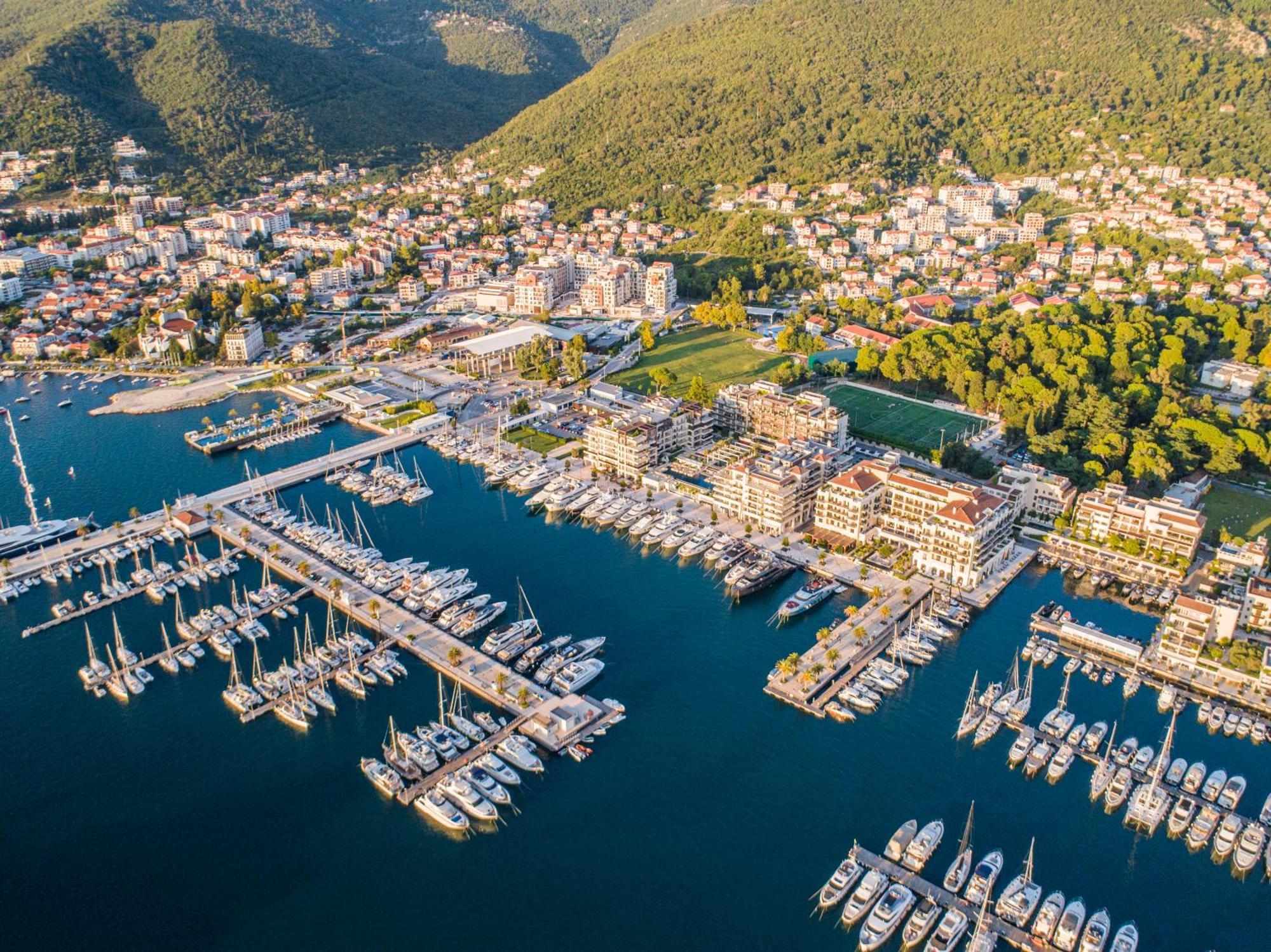 Porto Montenegro Residences Tivat Exterior photo
